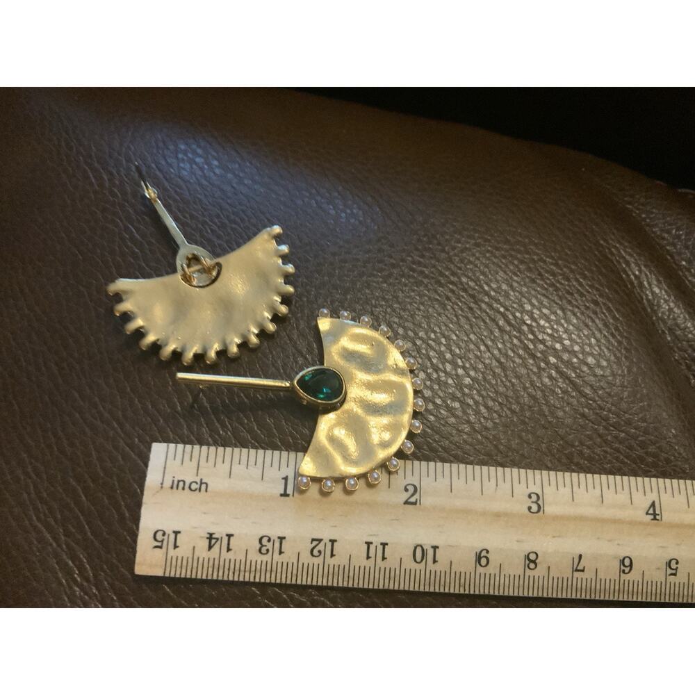 Artisan Fan Gold Earrings Museum Pearl Crystal Hammered Sundance Boho Teardrop - Picture 6 of 7